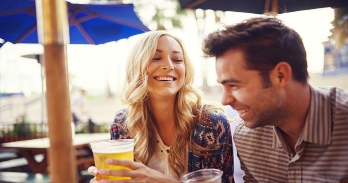 3 poros zodiako ženklų, kurie sukurti vienas kitam