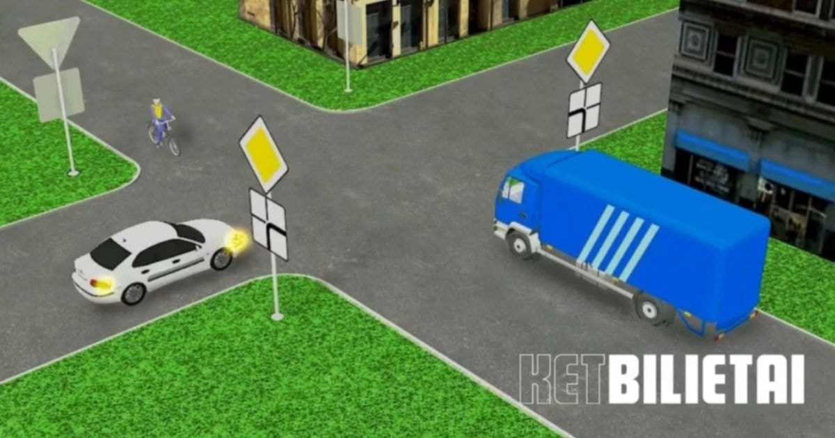 KET TESTAS: Kokia tvarka transporto priemonės kirs sankryžą? 