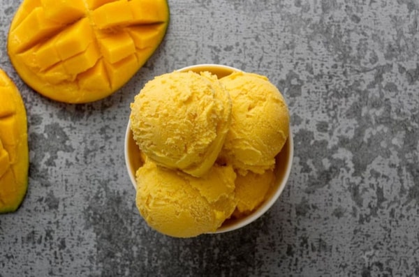 cup of mango ice cream