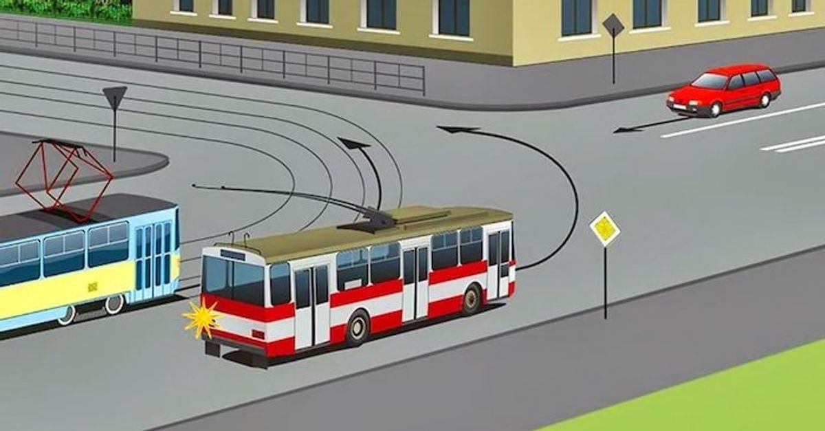 Kelių eismo taisyklių užduotis: ar galite teisingai pasakyti, kokia tvarka transporto priemonės pravažiuos sankryžą?