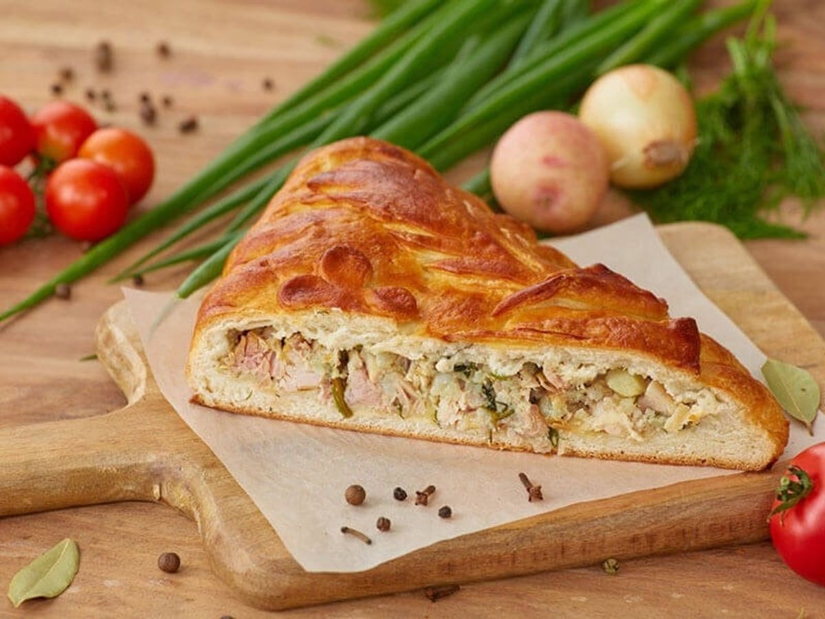 Kaip greitai ir paprastai iškepti mėsos pyragą, kuris nustebins visus svečius
