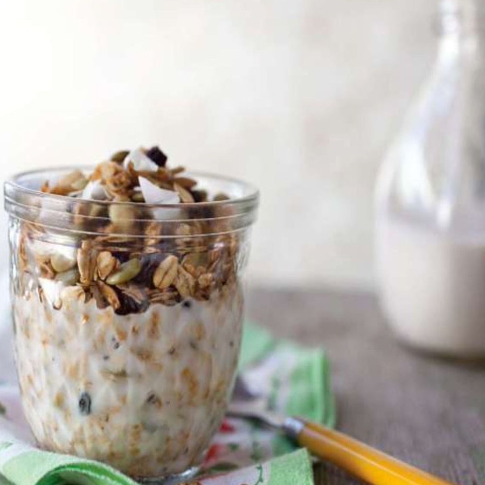Granola su serbentais ir chia sėklomis