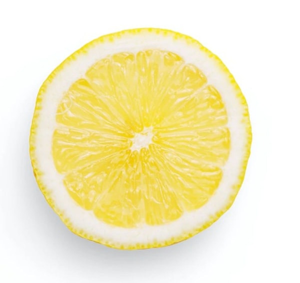 one slice of lemon