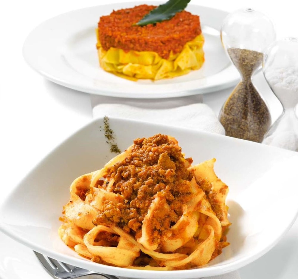 Naminiai „Tagliatelle“ makaronai su Bolonijos padažu