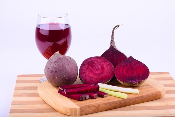Šis burnoje tirpstantis gėrimas ne tik apsaugos jūsų kepenis ir padės numesti svorio, bet ir suteiks gausią mineralų, vitaminų ir antioksidantų dozę. 