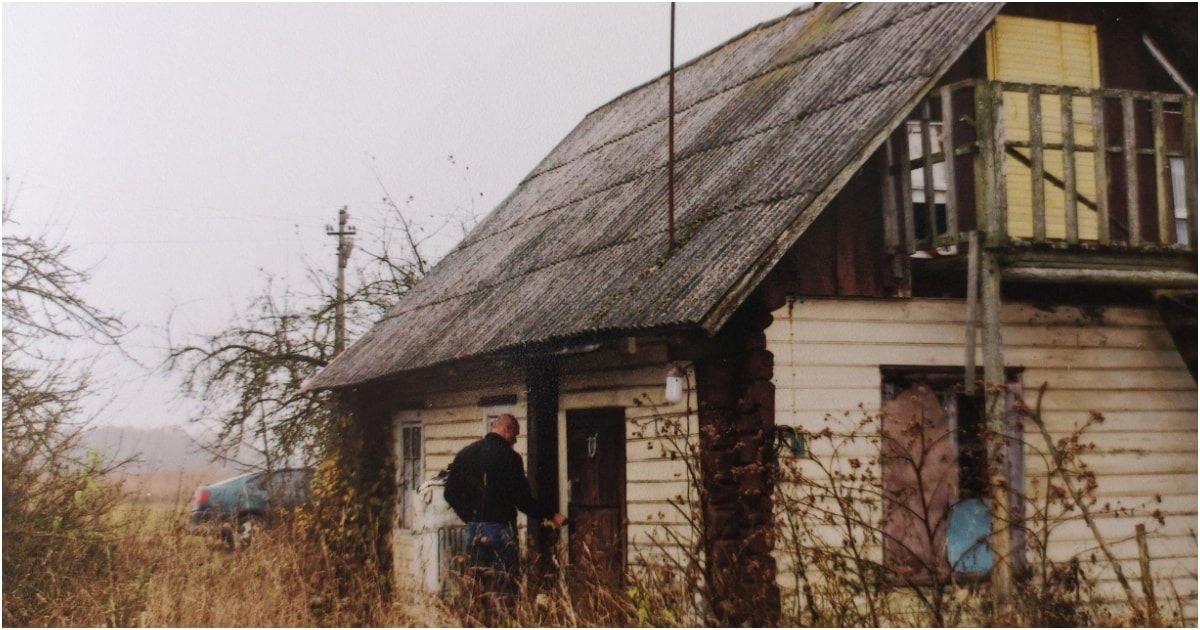 apleistą sodybą pavertė