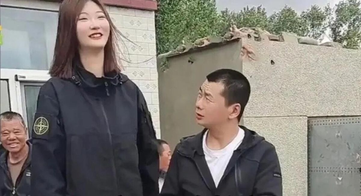 2,26 m ūgio dukros mama desperatiškai ieško jai vyro: kaip ji atrodo