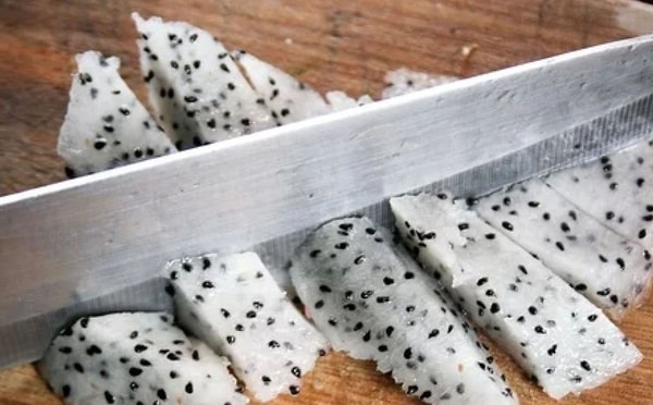 dragon fruit cubes