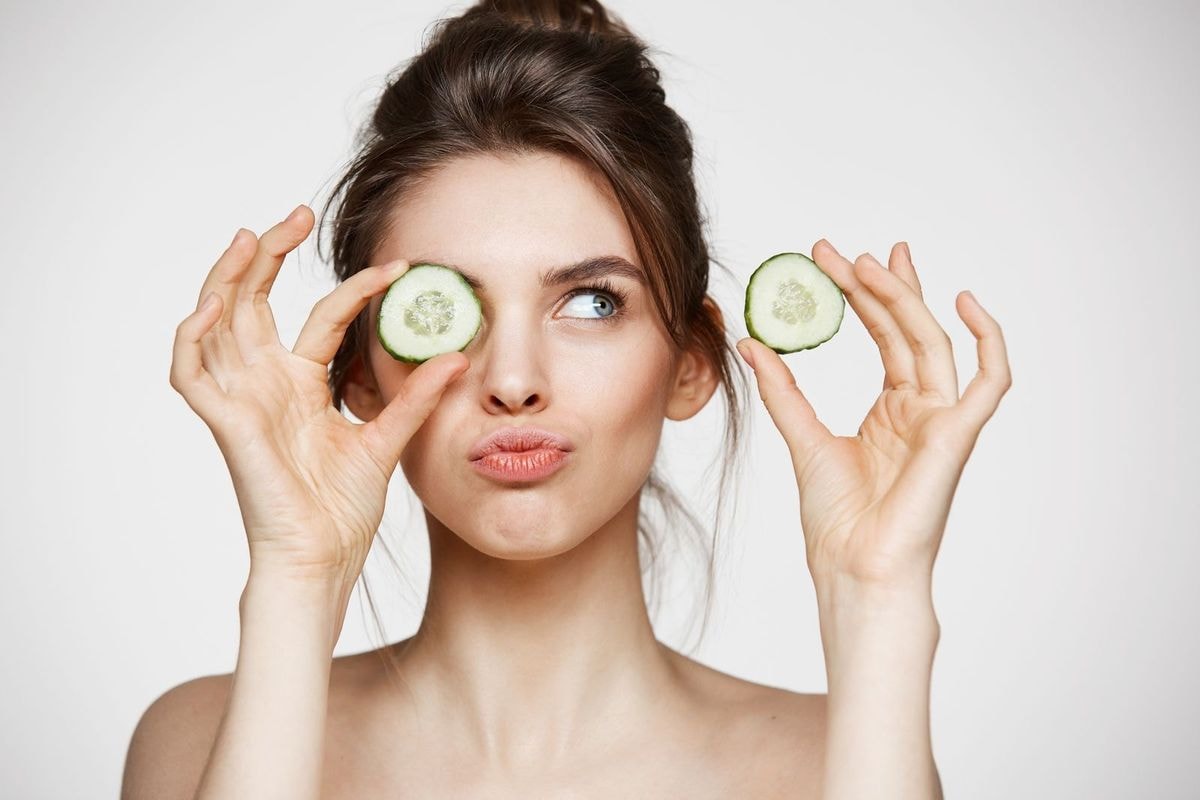 How Your Diet Can Help Keep Your Skin Firm and Youthful