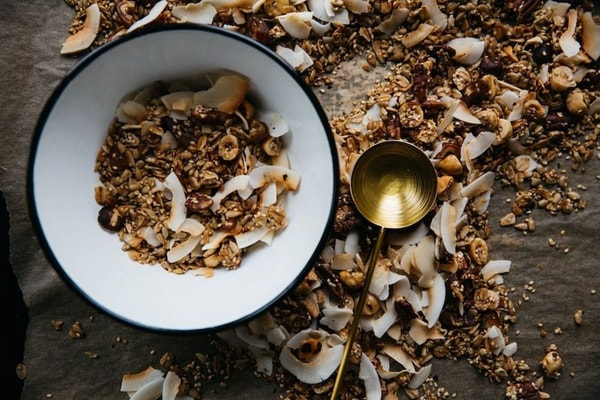 whole grain granola