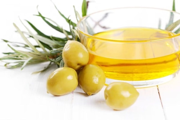 green olives and olive oil