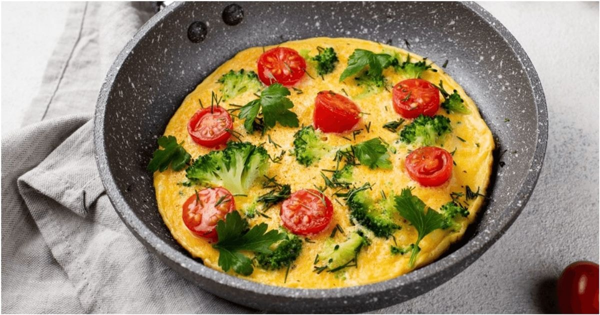 Omletas su daržovėmis ir sūriu