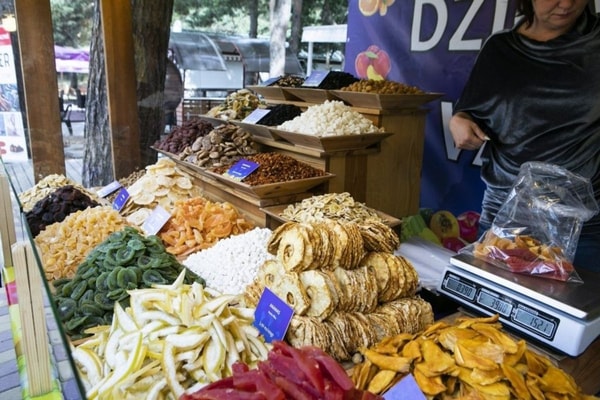 Iš gatvės būtinai nusipirks kažką, net ir be poreikio
