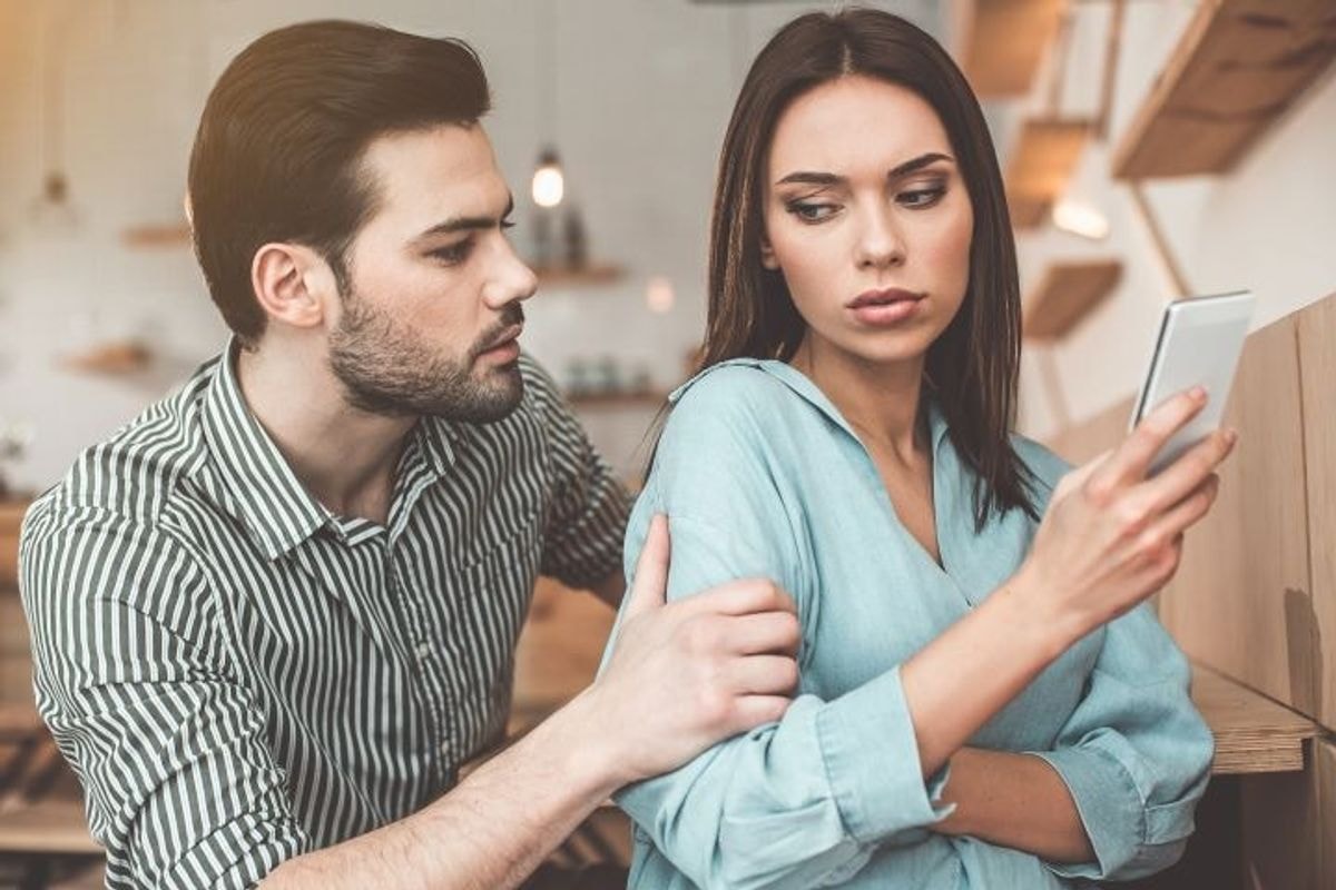 Zodiako ženklai, kurie labiausiai pavydi savo partnerių