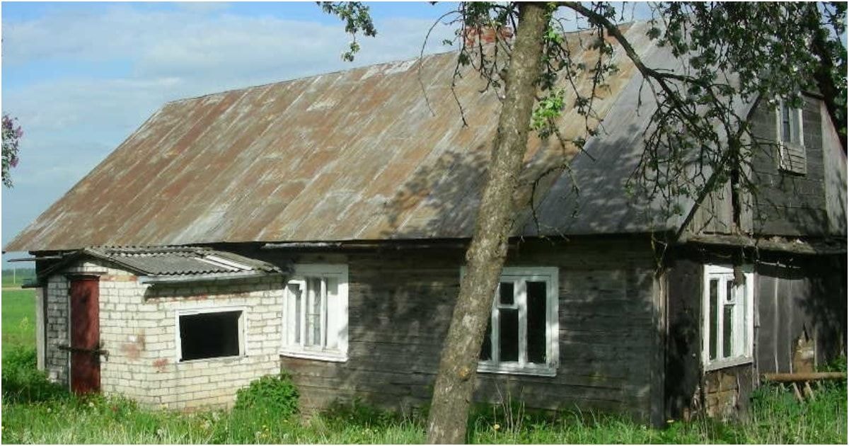 seną trobą pavertė įspūdingu namu