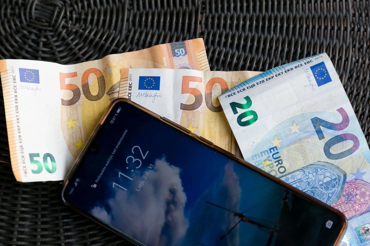 telefoniniai sukčiai