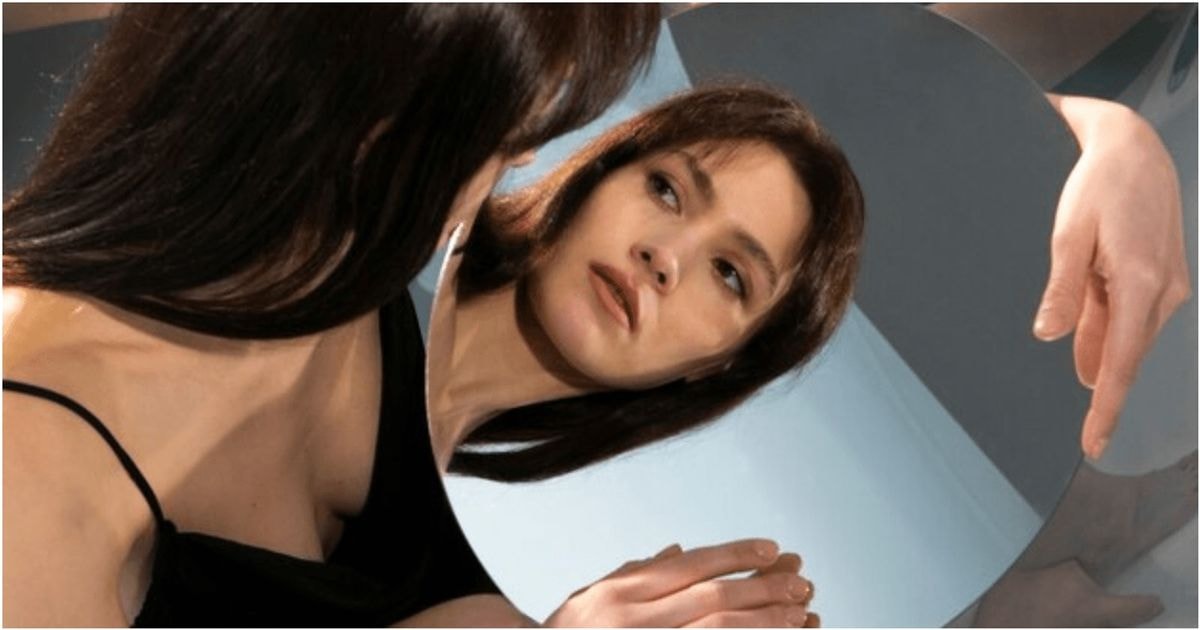 Kaip išvalyti neigiamą veidrodžio energiją