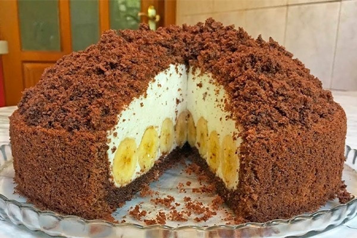Pats skaniausias tortas su bananais „Kurmio kalnelis“