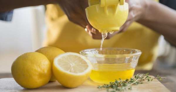 Šis produktas taip pat gali būti naudojamas nagų balinimui ir pėdų skausmui gydyti